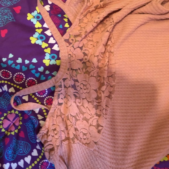 Cute off shoulder long sleeve top - Picture 2 of 3